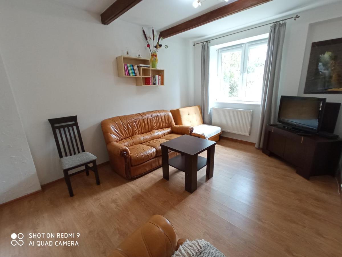 Domek I Apartamenty Stokrotka Криниця-Здруй Екстер'єр фото